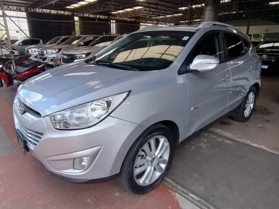 HYUNDAI IX35 2.0 MPFI GLS 16V FLEX 4P AUTOMÁTICO HYUNDAI IX35 2.0 MPFI GLS 16V FLEX 4P AUTOMÁTICO