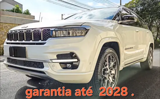 JEEP COMMANDER 2.0 TD380 TURBO DIESEL OVERLAND AT9