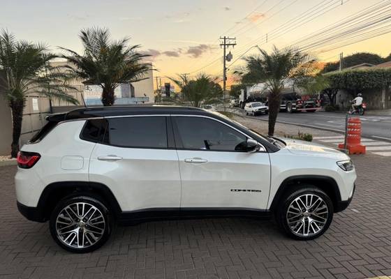 JEEP COMPASS 2.0 TD350 TURBO DIESEL LIMITED AT9