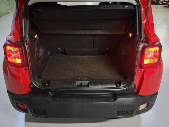 JEEP-RENEGADE-2.0 16V TURBO DIESEL SPORT 4P 4X4 AUTOMÁTICO JEEP-RENEGADE-2016