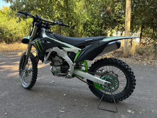 KAWASAKI-KX 250-2020