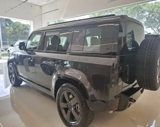 LAND ROVER-DEFENDER-2025