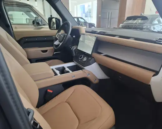 LAND ROVER-DEFENDER-2025