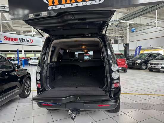 LAND ROVER-DISCOVERY 4-3.0 SE 4X4 V6 24V BI-TURBO DIESEL 4P AUTOMÁTICO LAND ROVER-DISCOVERY 4-2015