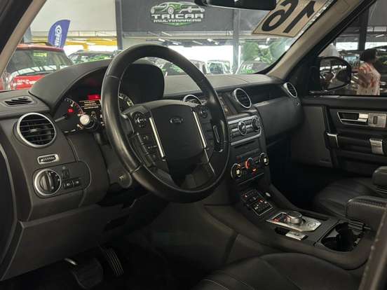 LAND ROVER-DISCOVERY 4-3.0 SE 4X4 V6 24V BI-TURBO DIESEL 4P AUTOMÁTICO LAND ROVER-DISCOVERY 4-2015