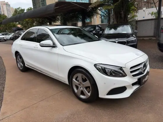 MERCEDES-BENZ C 200 2.0 CGI AVANTGARDE 16V GASOLINA 4P AUTOMÁTICO