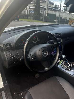 MERCEDES-BENZ-CLC 200 K-2009