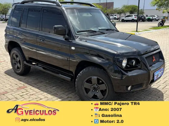 MITSUBISHI PAJERO 2.5 HD 4X4 8V TURBO INTERCOOLER DIESEL 4P MANUAL MITSUBISHI PAJERO 2.5 HD 4X4 8V TURBO INTERCOOLER DIESEL 4P MANUAL