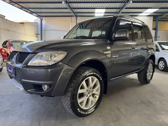 MITSUBISHI PAJERO TR4 2.0 4X4 16V 140CV FLEX 4P AUTOMÁTICO
