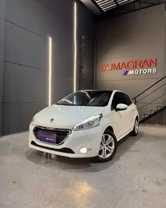 PEUGEOT 208 1.6 GRIFFE 16V FLEX 4P AUTOMÁTICO PEUGEOT 208 1.6 GRIFFE 16V FLEX 4P AUTOMÁTICO