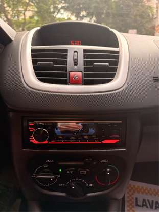 PEUGEOT-207-2014