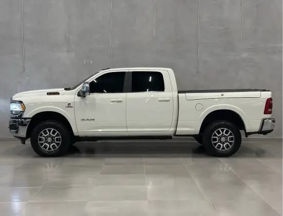 RAM 3500 6.7 I6 TURBO DIESEL LIMITED LONGHORN CD 4X4 AUTOMÁTICO RAM 3500 6.7 I6 TURBO DIESEL LIMITED LONGHORN CD 4X4 AUTOMÁTICO