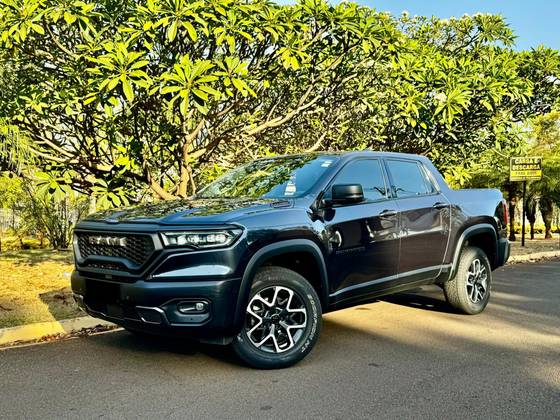 RAM RAMPAGE 2.0 TURBO DIESEL REBEL 4X4 AUTOMÁTICO