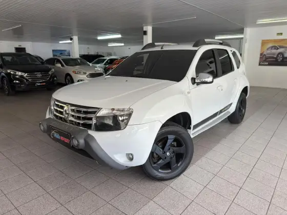 RENAULT DUSTER 1.6 TECH ROAD 4X2 16V FLEX 4P MANUAL RENAULT DUSTER 1.6 TECH ROAD 4X2 16V FLEX 4P MANUAL