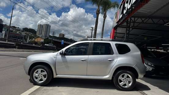 RENAULT-DUSTER-2.0 DYNAMIQUE 4X2 16V FLEX 4P AUTOMÁTICO RENAULT-DUSTER-2014