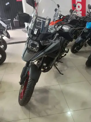 SUZUKI V-STROM 1050 ABS 