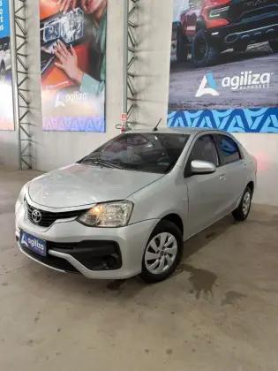 TOYOTA ETIOS 1.5 XS SEDAN 16V FLEX 4P AUTOMÁTICO TOYOTA ETIOS 1.5 XS SEDAN 16V FLEX 4P AUTOMÁTICO