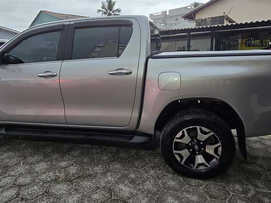 TOYOTA-HILUX-2.8 SRX 4X4 CD 16V DIESEL 4P AUTOMÁTICO TOYOTA-HILUX-2019