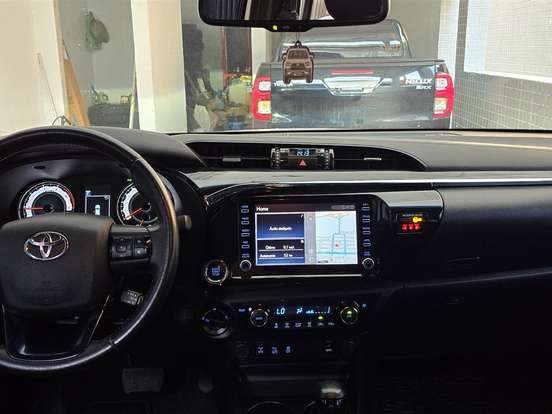 TOYOTA-HILUX-2.8 SRX 4X4 CD 16V DIESEL 4P AUTOMÁTICO TOYOTA-HILUX-2019