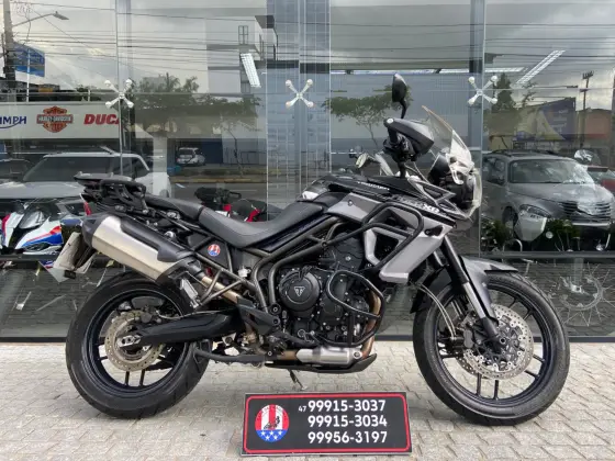 TRIUMPH TIGER 800 XRX 