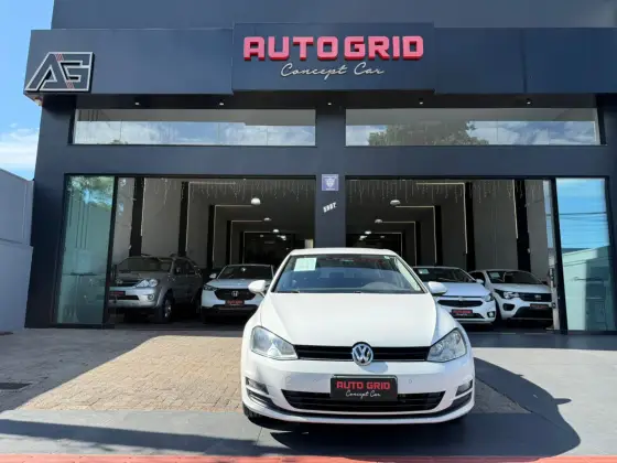 VOLKSWAGEN GOLF 1.4 TSI COMFORTLINE 16V GASOLINA 4P AUTOMÁTICO VOLKSWAGEN GOLF 1.4 TSI COMFORTLINE 16V GASOLINA 4P AUTOMÁTICO