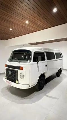 VOLKSWAGEN KOMBI 1.4 MI FURGÃO 8V FLEX 3P MANUAL