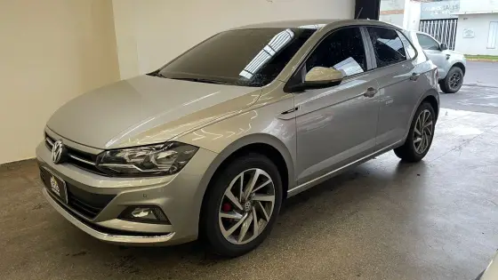 VOLKSWAGEN POLO 1.0 200 TSI HIGHLINE AUTOMÁTICO