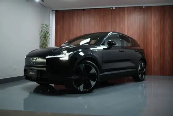 VOLVO EX30 69 KW ELÉTRICO ULTRA
