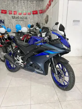 YAMAHA YZF R15 