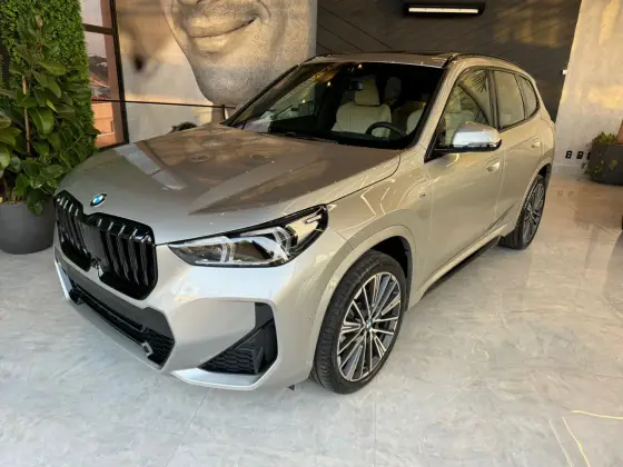 BMW X1 2.0 16V TURBO GASOLINA SDRIVE20I M SPORT STEPTRONIC BMW X1 2.0 16V TURBO GASOLINA SDRIVE20I M SPORT STEPTRONIC