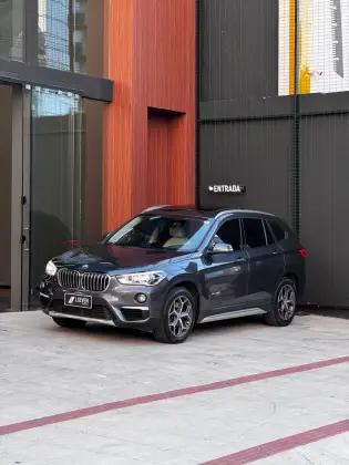 BMW X1 2.0 16V TURBO GASOLINA SDRIVE20I X-LINE 4P AUTOMÁTICO