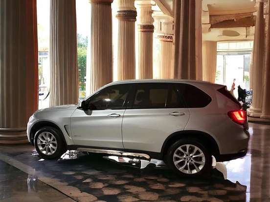 BMW-X5-3.0 4X4 30D I6 TURBO DIESEL 4P AUTOMÁTICO BMW-X5-2014