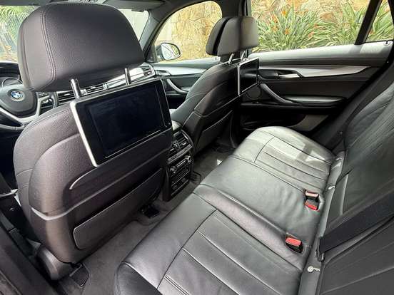 BMW-X6-3.0 35I 4X4 COUPÉ 6 CILINDROS 24V GASOLINA 4P AUTOMÁTICO BMW-X6-2016