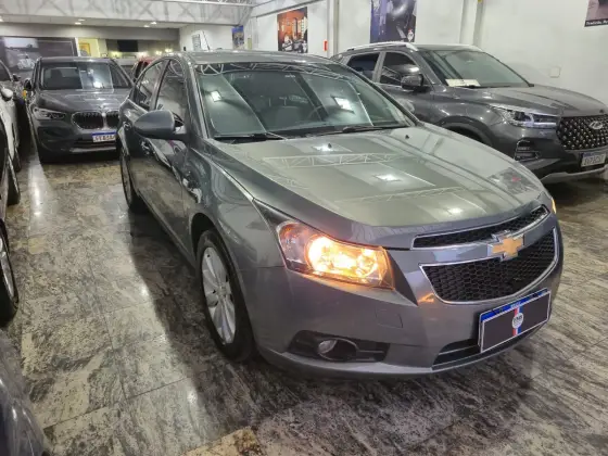 CHEVROLET CRUZE 1.8 LTZ 16V FLEX 4P AUTOMÁTICO CHEVROLET CRUZE 1.8 LTZ 16V FLEX 4P AUTOMÁTICO