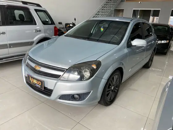 CHEVROLET VECTRA 2.0 MPFI GT HATCH 8V FLEX 4P MANUAL