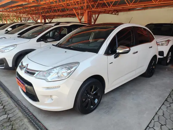 CITROËN C3 1.6 EXCLUSIVE 16V FLEX 4P AUTOMÁTICO CITROËN C3 1.6 EXCLUSIVE 16V FLEX 4P AUTOMÁTICO
