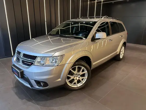 DODGE JOURNEY 3.6 RT AWD V6 GASOLINA 4P AUTOMÁTICO DODGE JOURNEY 3.6 RT AWD V6 GASOLINA 4P AUTOMÁTICO