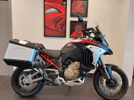 DUCATI MULTISTRADA 1200 V4 RALLY ADVENTURE DUCATI MULTISTRADA 1200 V4 RALLY ADVENTURE