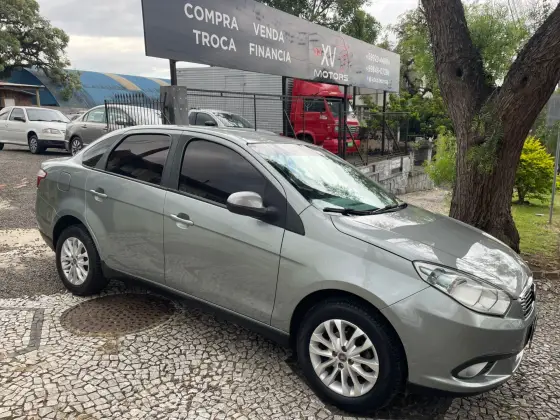 FIAT GRAND SIENA 1.4 MPI ATTRACTIVE 8V FLEX 4P MANUAL