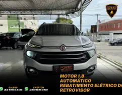 FIAT TORO 1.8 16V EVO FLEX FREEDOM AT6 FIAT TORO 1.8 16V EVO FLEX FREEDOM AT6