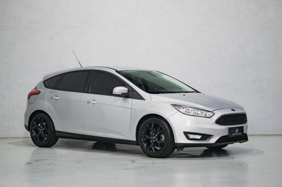 FORD FOCUS 2.0 SE PLUS 16V FLEX 4P POWERSHIFT