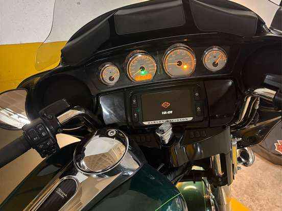 HARLEY-DAVIDSON-STREET GLIDE SPECIAL HARLEY-DAVIDSON-STREET GLIDE SPECIAL-2014