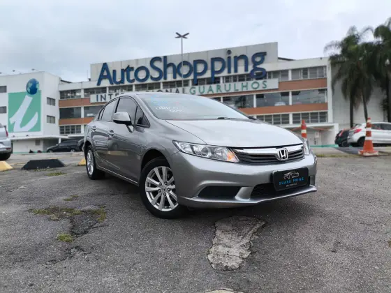HONDA CIVIC 1.8 LXS 16V FLEX 4P AUTOMÁTICO