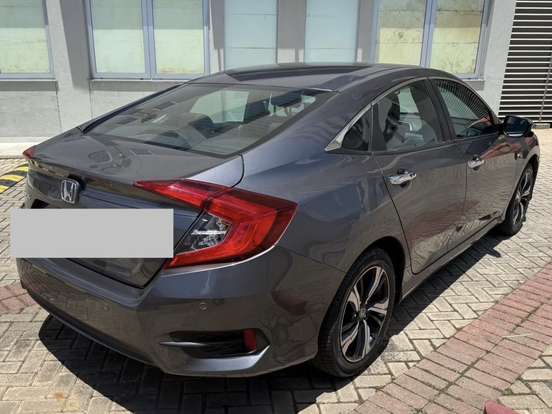 HONDA-CIVIC-2018