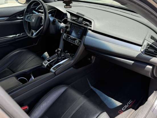 HONDA-CIVIC-2018