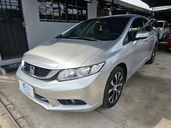 HONDA CIVIC 2.0 LXR 16V FLEX 4P AUTOMÁTICO HONDA CIVIC 2.0 LXR 16V FLEX 4P AUTOMÁTICO