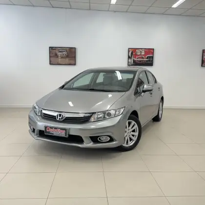 HONDA CIVIC 2.0 LXR 16V FLEX 4P AUTOMÁTICO HONDA CIVIC 2.0 LXR 16V FLEX 4P AUTOMÁTICO