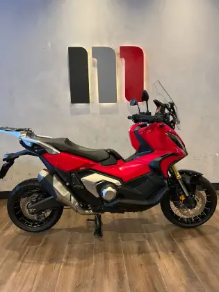 HONDA X-ADV 