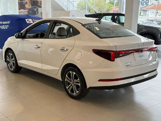 HYUNDAI-HB20S-2025