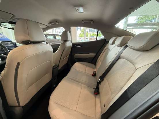HYUNDAI-HB20S-1.0 TGDI FLEX PLATINUM SAFETY AUTOMÁTICO HYUNDAI-HB20S-2025